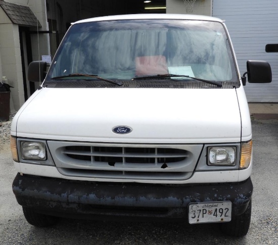 Lot # 4682 - 1998 Ford Econoline Work Van with V-6 Motor, Showing 180,012K miles,