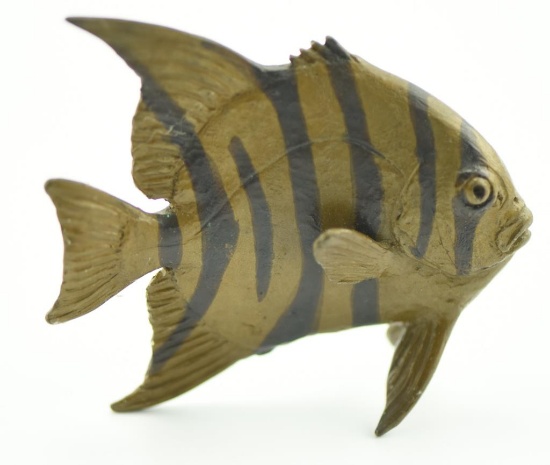 Lot #357 - Bronze Spadefish sculpture by David Turner signed D.H. Turner 4”