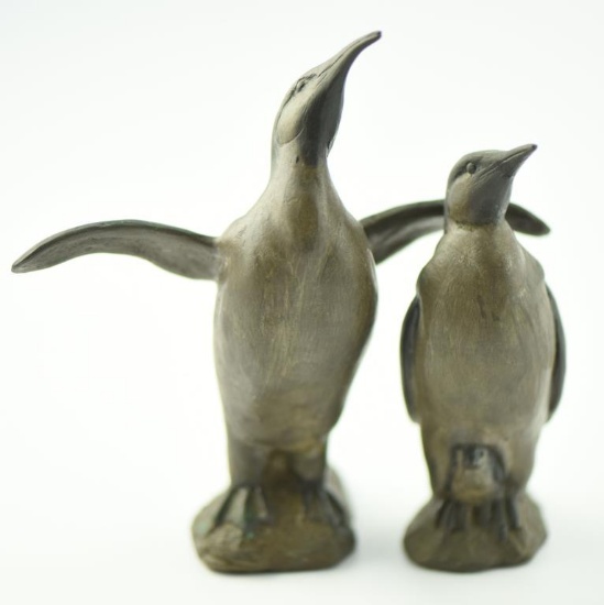Lot #362 - Bronze Penguin family sculpture by David H. Turner: Mother Penguin with little one 4