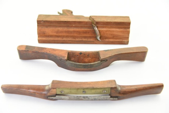 Lot #369 - 19th Century wooden molding plane and (2) 19th century Pine handled draw knives