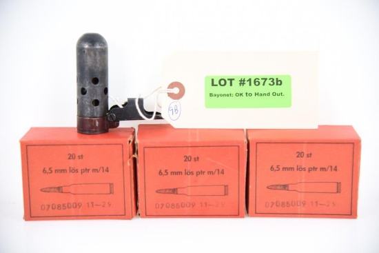 Lot #1673b - Swedish Mauser M96 screw on practice round firing device and approx 60  rds of