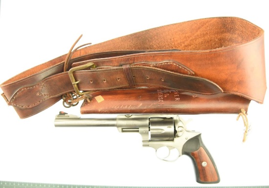 Lot #1810 - Sturm Ruger & Co Inc Super Redhawk Double Action Revolver SN# 550-30421 .44 Rem Mag
