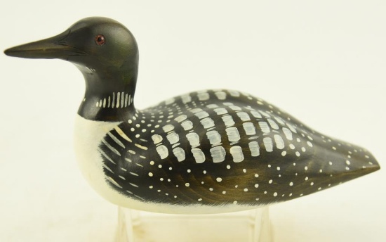 Dux Dekes ¼ size loon decoy signed and dated on underside 11/2014