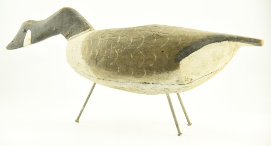 Lot #323 - Feeding model Standing Canada Goose Nova Scotia origin in original paint with gunning