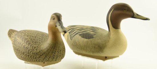 Lot #359 - Outstanding Pair of Decorative 2006 Pintails by Jay Polite, New Castle, DE both