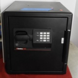 Sentry Safe with digital keypad (16” x 18” x 18