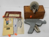 Western Co. vintage metal rat toy, Vintage metal