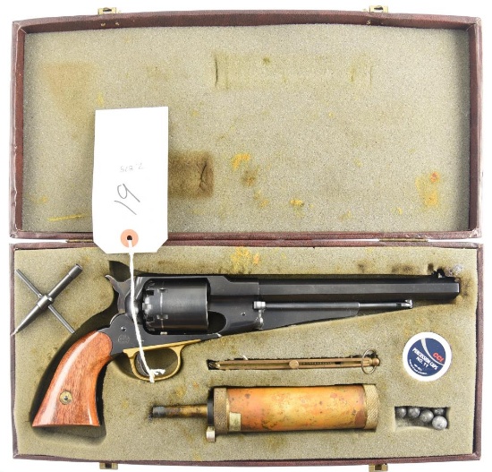 1858 Remington Replica CVA (Armi San Marco) Single Action Revolver 44 cal BLACKPOWDER