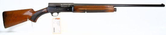 Browning Arms Co Light Twelve A5 Semi Auto Shotgun 12 GA MODERN
