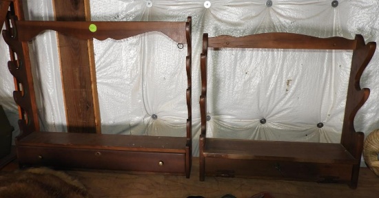 Two wooden wall gun racks – Horizontal for 3 & 4 Guns