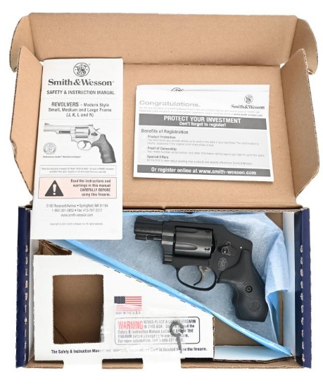SMITH & WESSON 442-2 Double Action Revolver MFG./IMP. BY: SMITH & WESSON MODEL: 442-2
