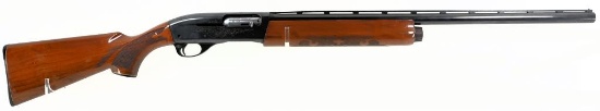 REMINGTON ARMS CO 1100 Semi Auto Shotgun MFG./IMP. BY: REMINGTON ARMS CO MODEL: 1100