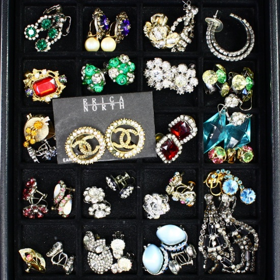 Lot of 29 pairs of vintage rhinestone earrings