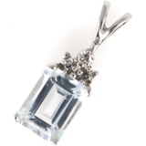 Estate 10K white gold diamond & aquamarine pendant