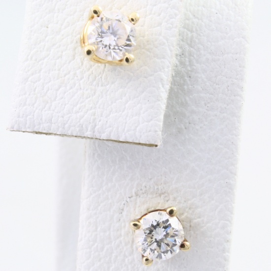 Pair of estate 14K yellow gold diamonds stud earrings