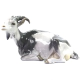 Like-new Royal Copenhagen porcelain goat #466 figurine