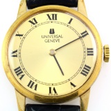 Vintage Universal Geneve yellow gold-plated manual wind wristwatch