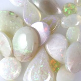 Unmounted opals