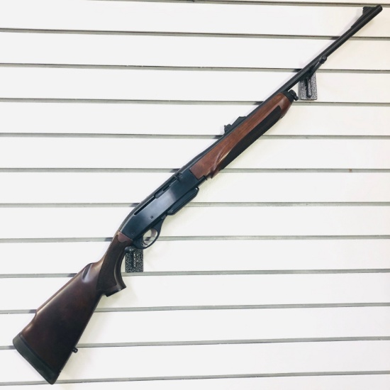 Like-new Remington M-750 semi-automatic rifle, .270 WIN cal