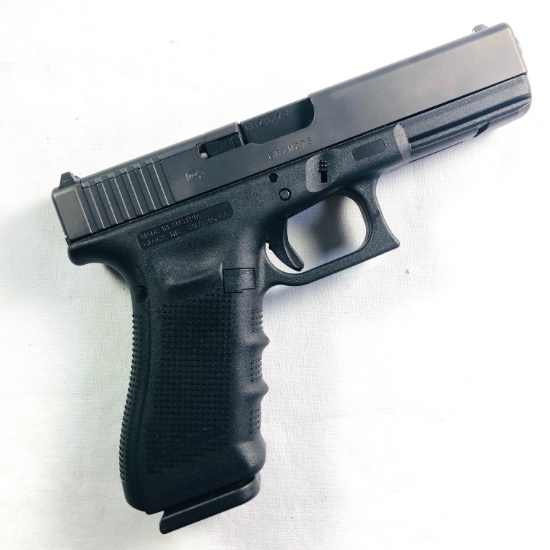 New-in-the-box Glock 17 Gen4 semi-automatic pistol, 9mm cal