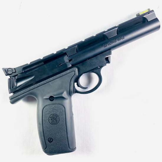 New Smith & Wesson 22A semi-automatic pistol, .22 LR cal