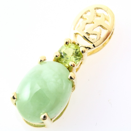 Estate 14K yellow gold jade & peridot Chinese symbol pendant