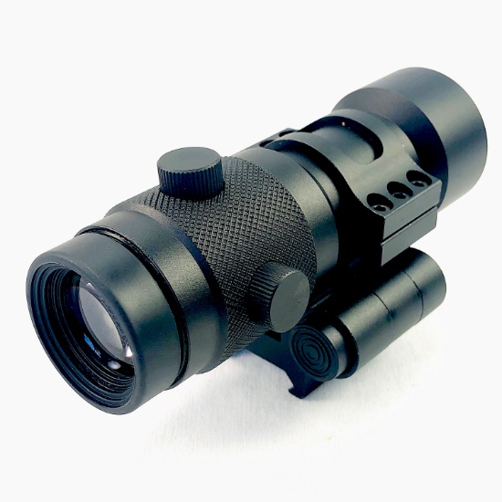 Like-new-in-box NcSTAR 3X Magnifier Optic
