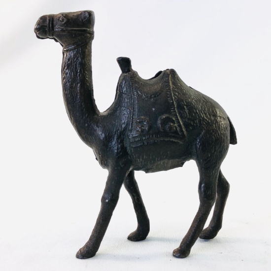 Vintage camel still bank
