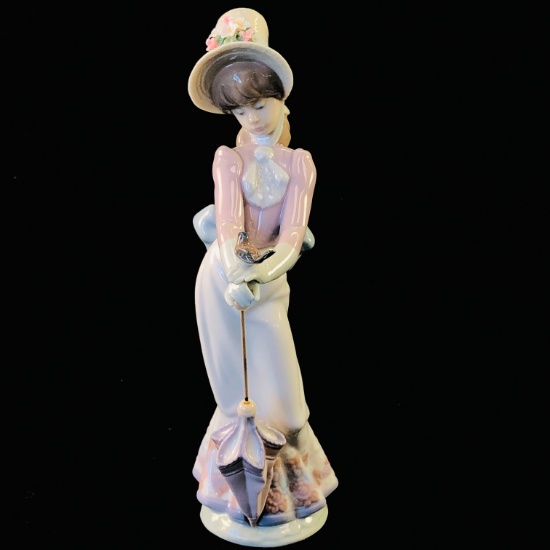 Estate Lladro #7618 "Garden Song" porcelain figurine with original box