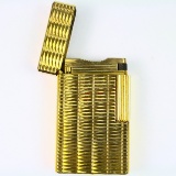 Estate S.T. DuPont gold-plated lighter