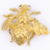 Vintage 18K yellow gold sapphire bee pin