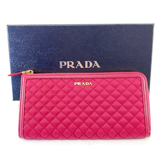 Authentic like-new Prada "Tessuto" quilted nylon wallet