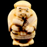 Estate genuine ivory Japanese man hand-carved netsuke figurine