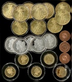 Lot of 24 replicas of U.S. coins