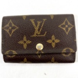 Authentic estate Louis Vuitton canvas key holder