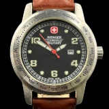 Estate Wenger Swiss Military stainless steel man's wristwatch