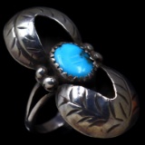 Estate Native American sterling silver turquoise shadow box ring