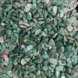Lot of polished aventurine (green quartz), some Brazilian