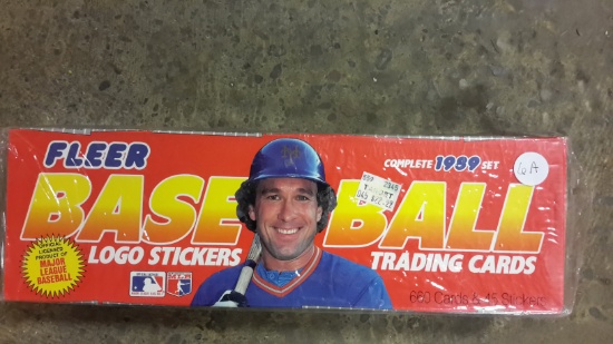 Fleer Baseball Trading Cards  1989 Complete Set