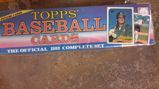 Topps Baseball Cards 1989 COmplete Set