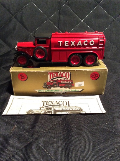 1930 Ertl Diecast Texaco Fuel Tanker