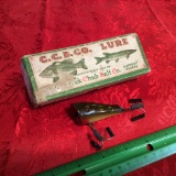Creek Chub 2200 Midget Pikie Minnow  Old Antique & Vintage Wood Fishing  Lures Reels Tackle & More