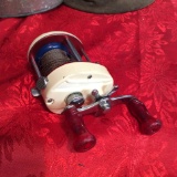Shakespeare no. 1975 md. DH Fishing Reel