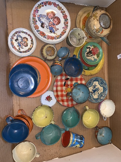 Vintage Tin Play Dishes