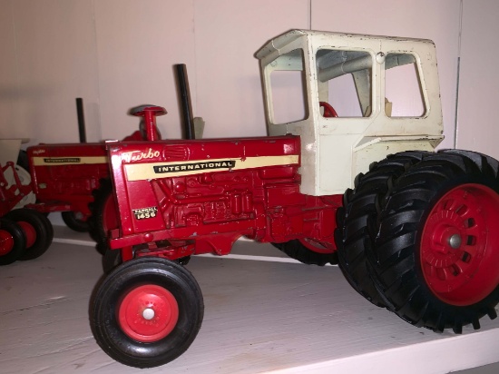 International 1456 Turbo 1/16 Scale Toy Tractor