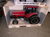Magnum Case Interntional 7210 1/16 Scale Toy Tractor with Box