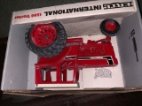 International 1566 1/16 Scale Toy Tractor with Box