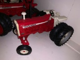 Farmall 1206 Diesel 1/16 Scale Toy Tractor