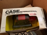 Case International 4-Wheel Drive 1/32 Scale Toy Tractor with Box