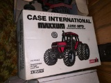 Case International 5250 MFD 1/16 Scale Toy Tractor with Box